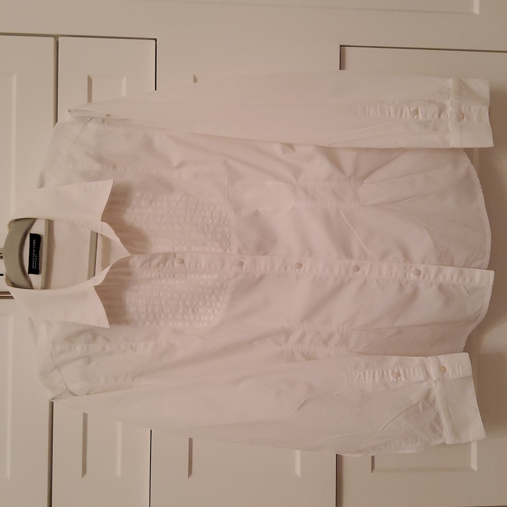 Jones New York signature